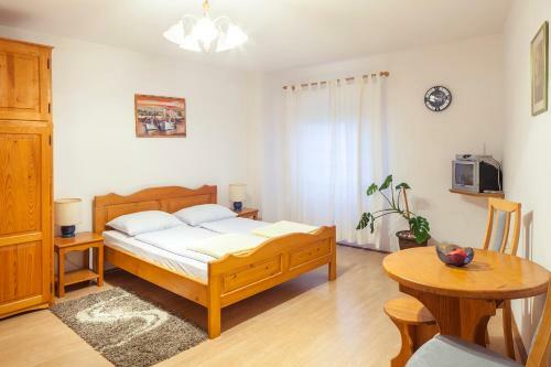 Mon Perin Castrum - Studio Apartment Castel
