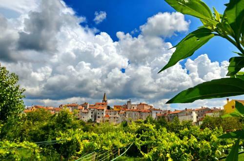 Mon Perin Castrum - Studio Apartment Castel