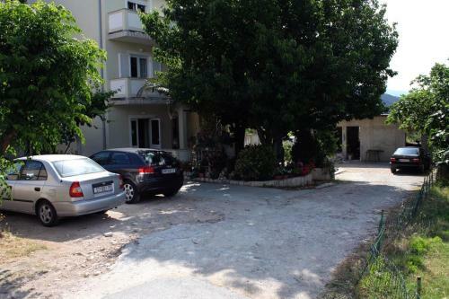 Apartment Mundanije 4953a