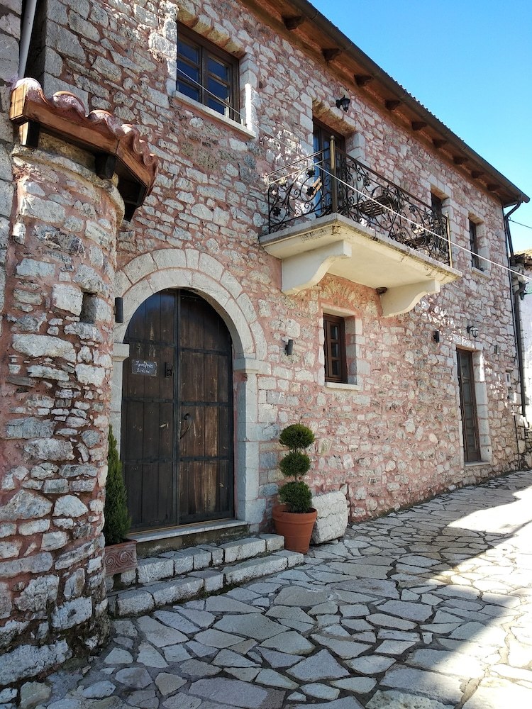 Hotel Proselinos