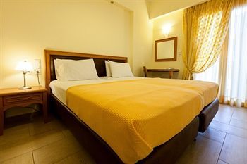 Pantheon City Hotel