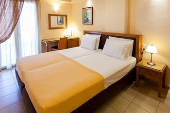 Pantheon City Hotel