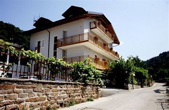 Hotel Faedo Pineta