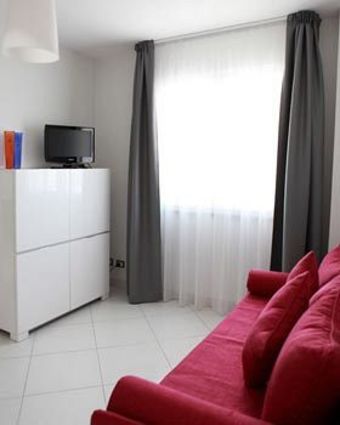 Hotel Residence Brezza Di Grecale