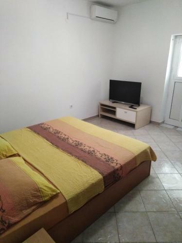 Apartments Tomi
