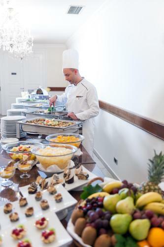 Hotel Bristol By Ohm Group