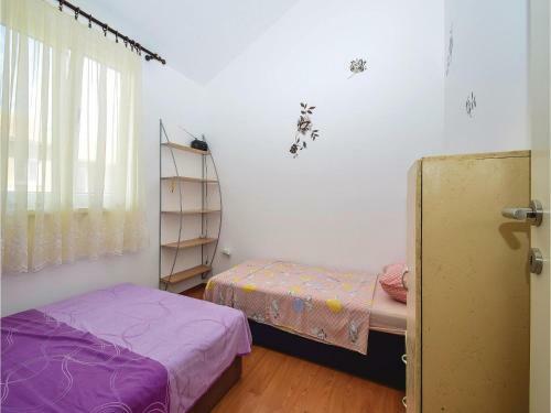 Apartment Zatonska 07