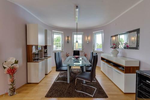 Villa Moderna