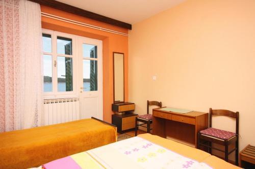 Hostal Triple Room Barbat 4973c
