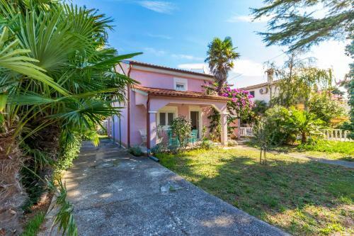 Medulin Pink House Tanja