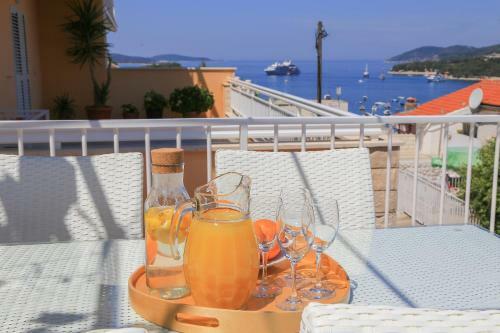 Apartments Sunny Elza