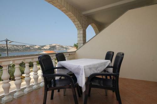 Apartment Stara Novalja 6469a