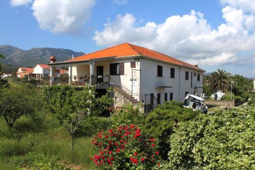 Apartments With A Parking Space Jelsa (hvar) - 2068