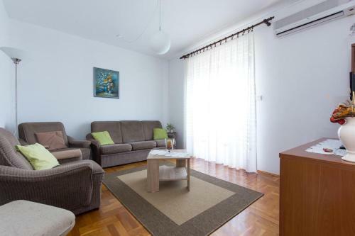 Apartment Novi Vinodolski 11702b