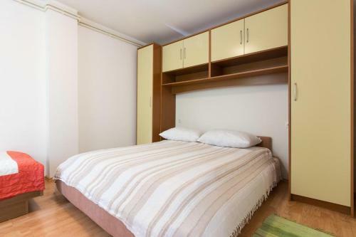 Apartment Novi Vinodolski 11702b