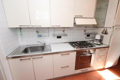 Hostal Apartments Villa Buric