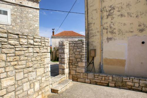 Apartment Lumbarda 4413b