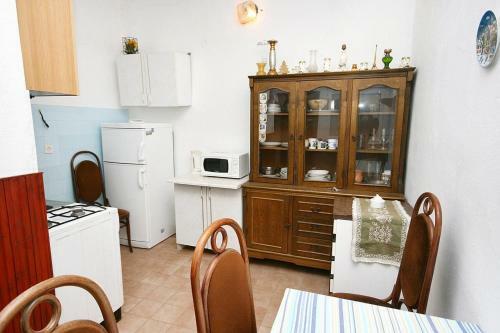 Apartments By The Sea Drasnice (makarska) - 6051
