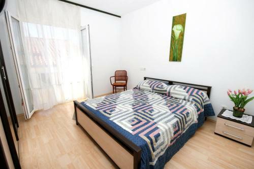 Apartments By The Sea Drasnice (makarska) - 6051