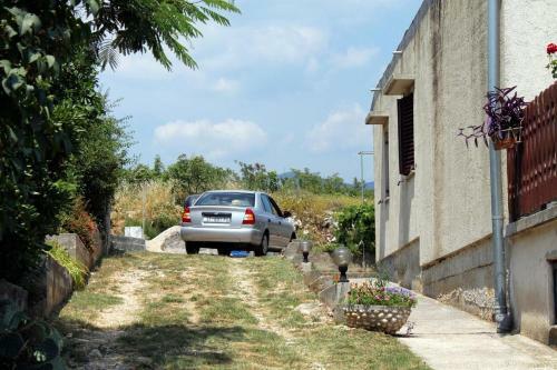 Apartments With A Parking Space Novi Vinodolski - 5600