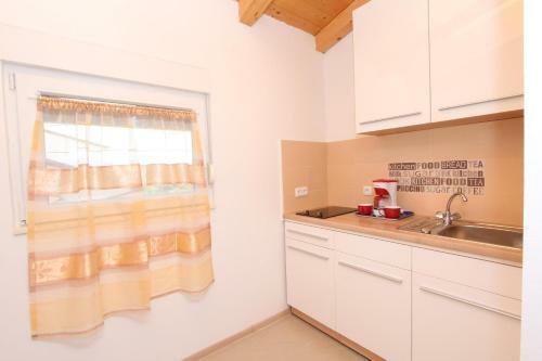 Hostal Rooms And Apartments Sally