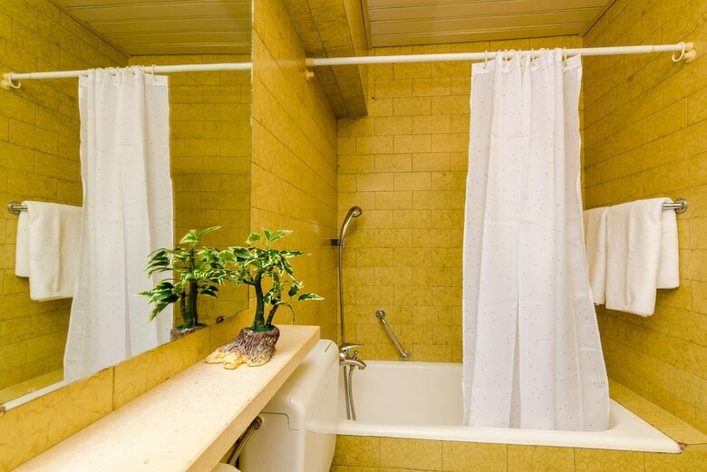 Hostal Guest House Vila Nina