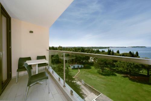 Hotel Laguna Materada