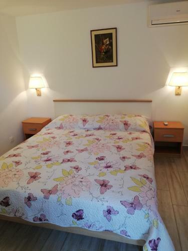 Hostal Rooms Radic