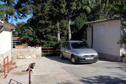 Apartment Vrboska 541a