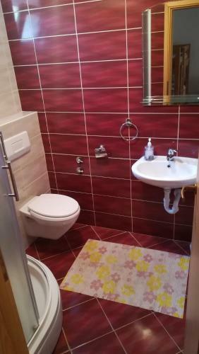 Hostal Rooms Ana