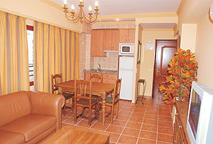Hotel Apartamentos Mediterraneo