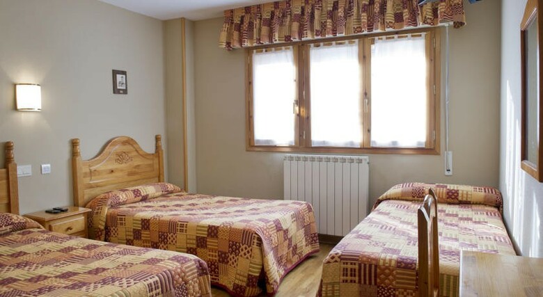 Hostal Valle De Tena