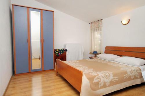Apartment Punat 5344d