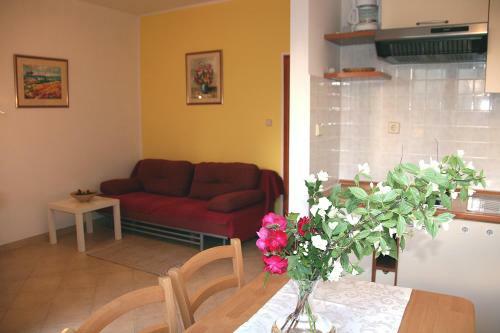 Mata Apartments