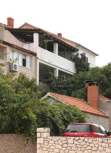 Apartment Supetar 5667a