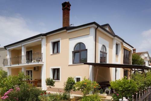 Apartments Vera Savic
