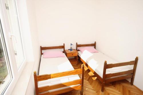 Apartments With A Parking Space Baska Voda (makarska) - 6057