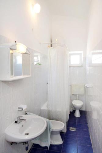 Apartments With A Parking Space Baska Voda (makarska) - 6057