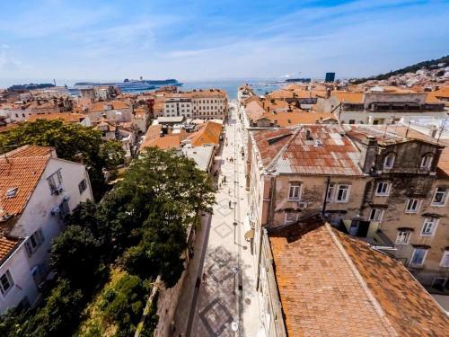 Hostal Bed & Atmosphere Rooms