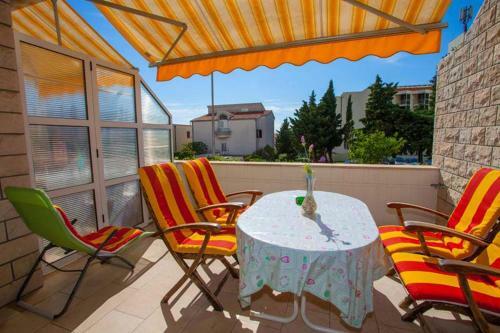 Apartments Villa Jarak