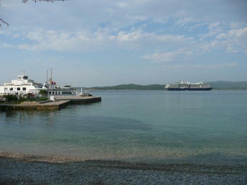 Hostal Apartment Nima Orebic