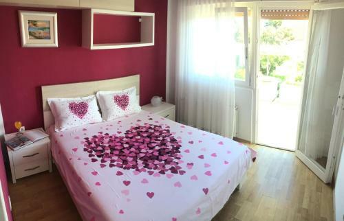 Hostal Apartment Nima Orebic