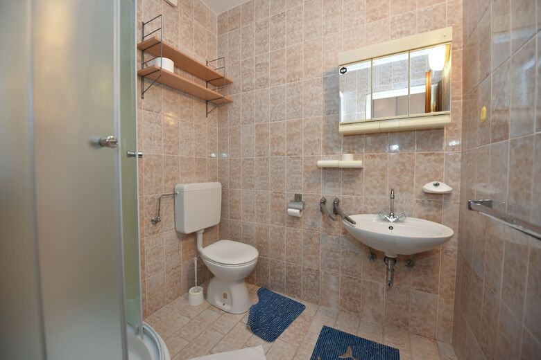 Apartments Zeno