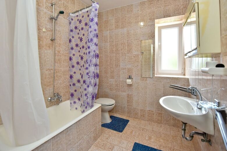 Apartments Zeno