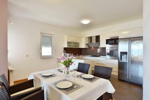 Apartments San Monte