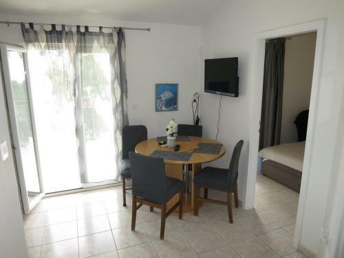 Apartments Milica