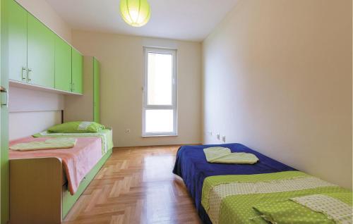 Apartment Podstrana With Sea View 366
