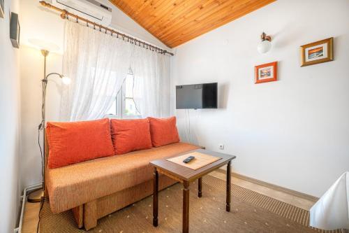 Apartment Klavdija 1