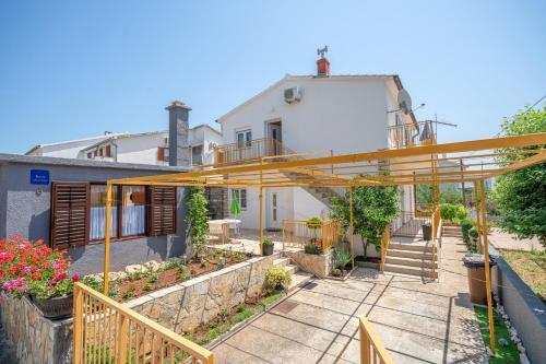 Apartment Klavdija 1