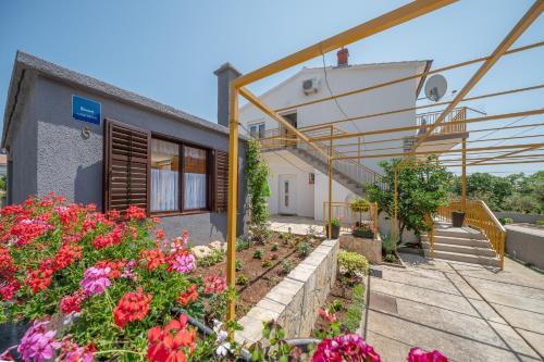 Apartment Klavdija 1